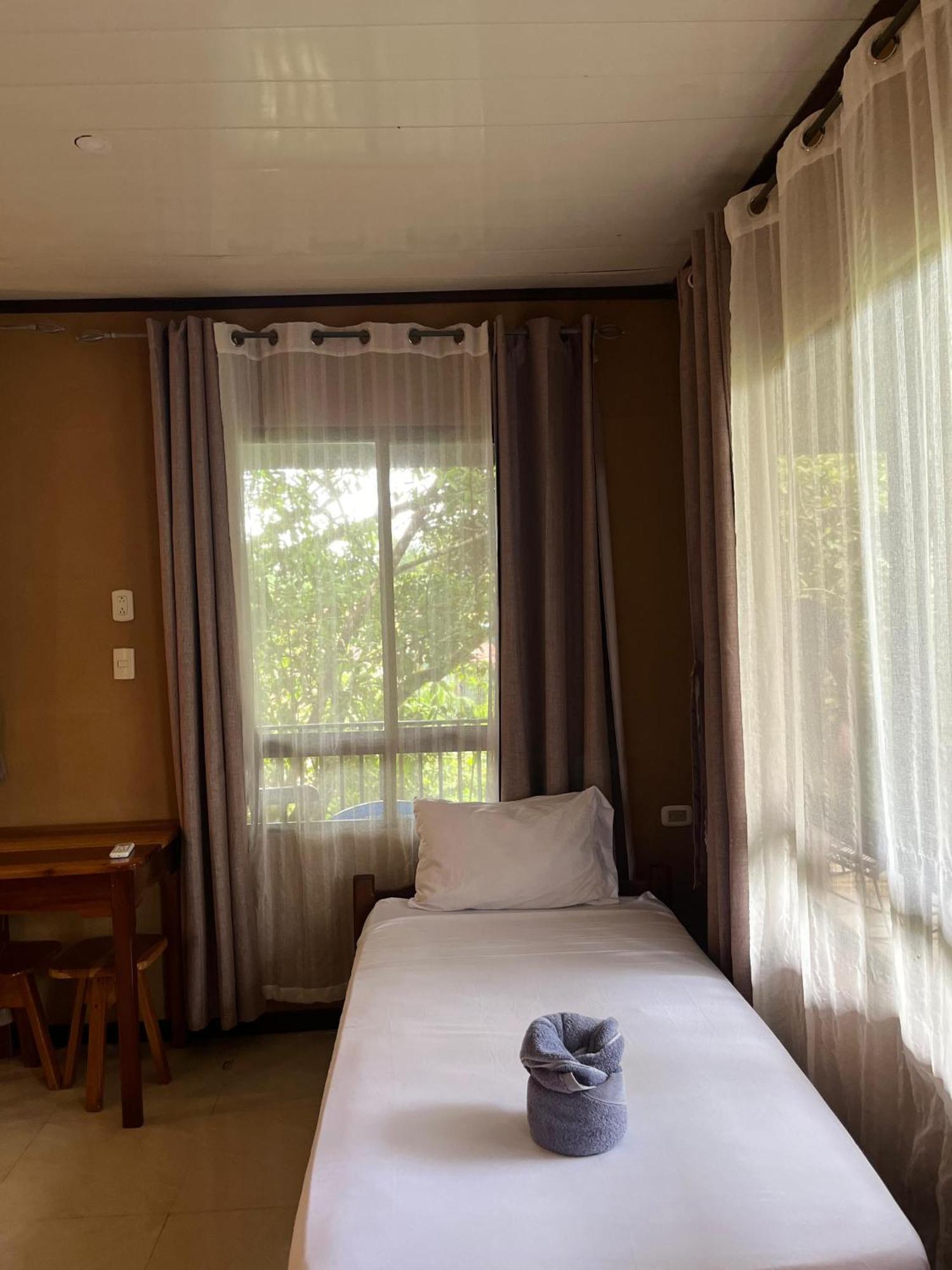 Cabinas Villa Drake Drakes Bay Exterior foto